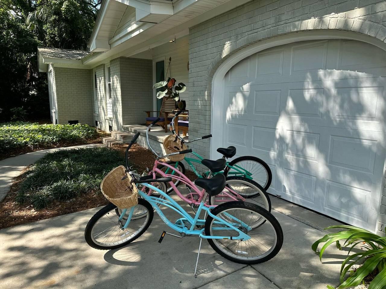 3 20th Avenue Isle of Palms, SC 29451 - Photo 12 of 15 Bikes