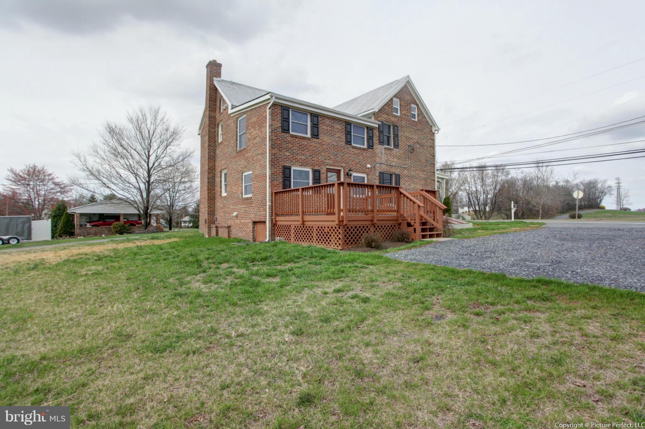 7913 Fingerboard Road Frederick, MD 21704 - Photo 7 of 29 Exterior (Rear)
