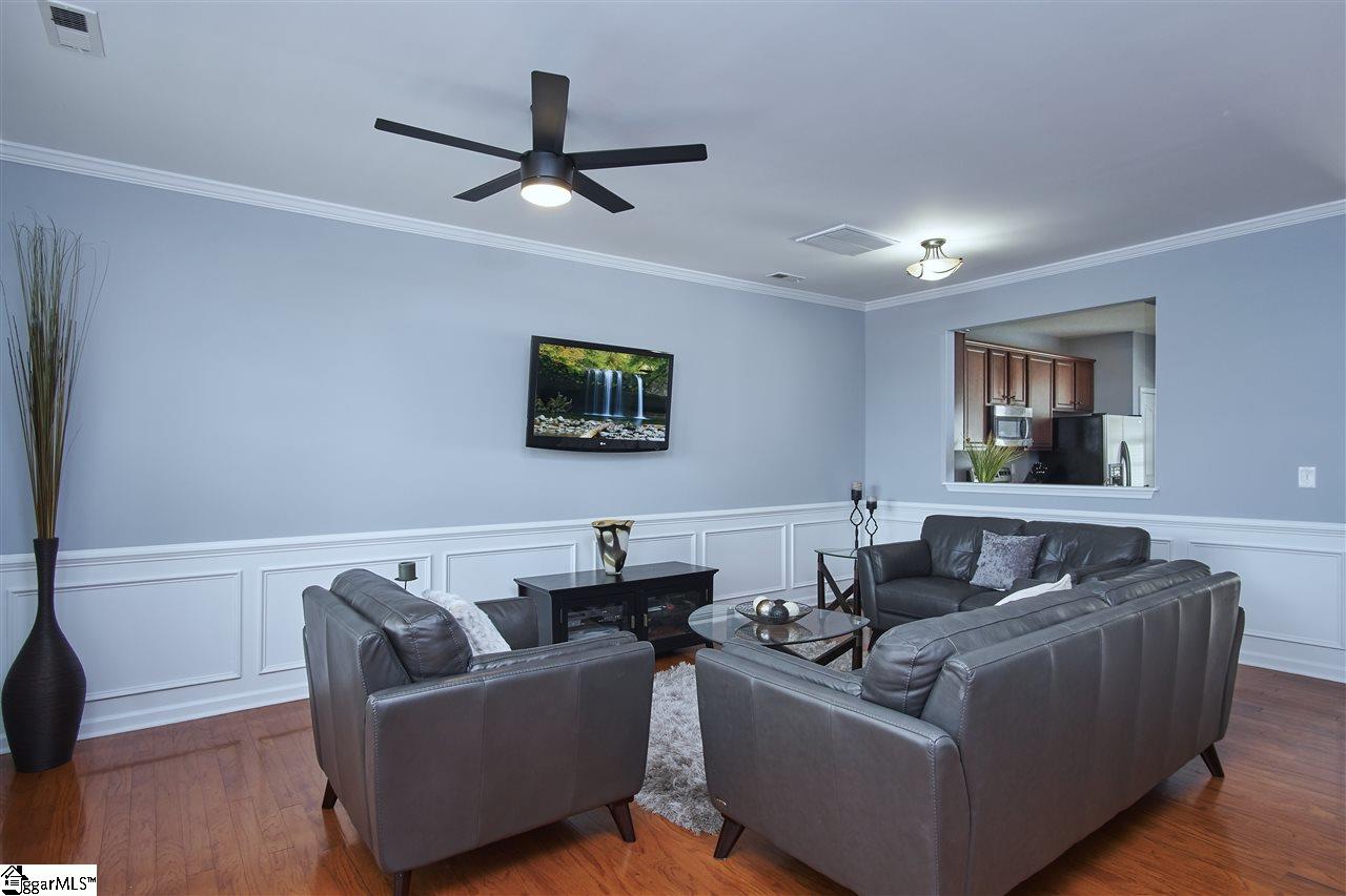 331 Intrepid Court Greer, SC 29650 - Photo 3 of 25 Gallery Image 3