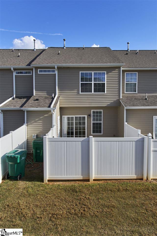 331 Intrepid Court Greer, SC 29650 - Photo 21 of 25 Gallery Image 21