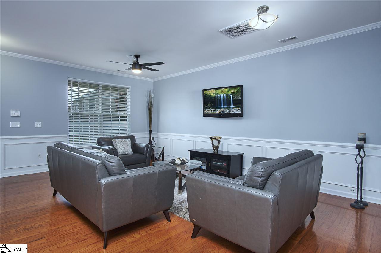 331 Intrepid Court Greer, SC 29650 - Photo 4 of 25 Gallery Image 4