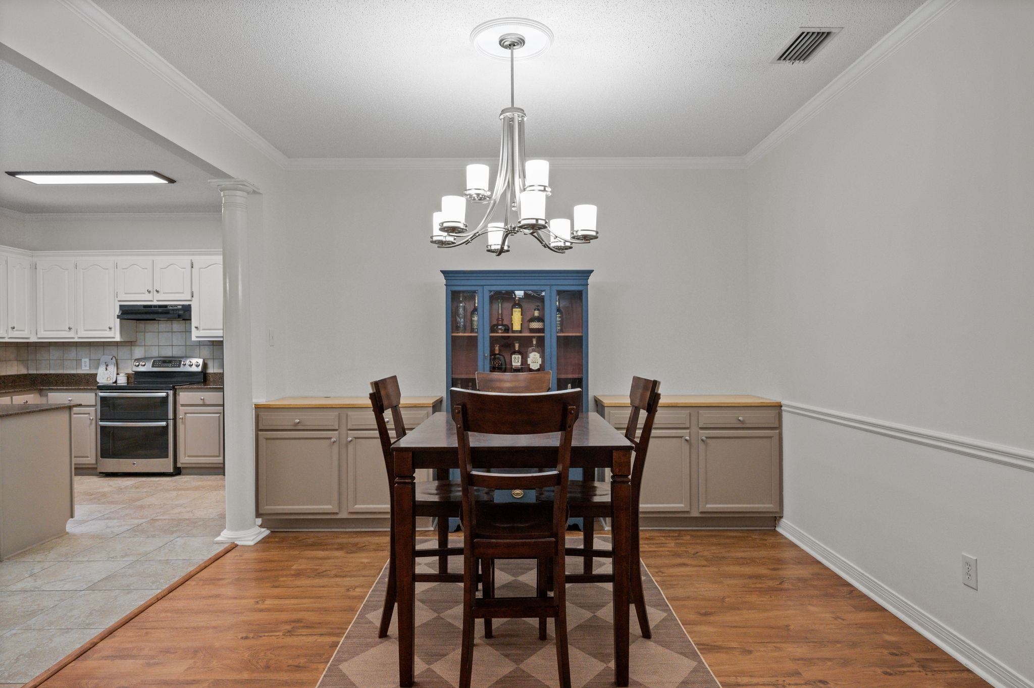 132 Hope Drive Daphne, AL 36526 - Photo 10 of 44 Dining Area