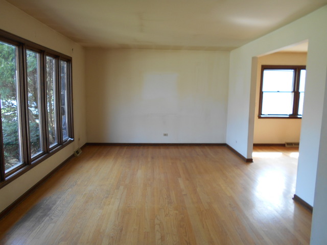 3239 Beller Drive Darien, IL 60561 - Photo 2 of 20