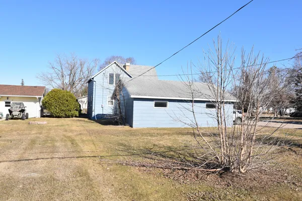 $124,900 | 321 1st Avenue Southwest, Baudette, MN 56623