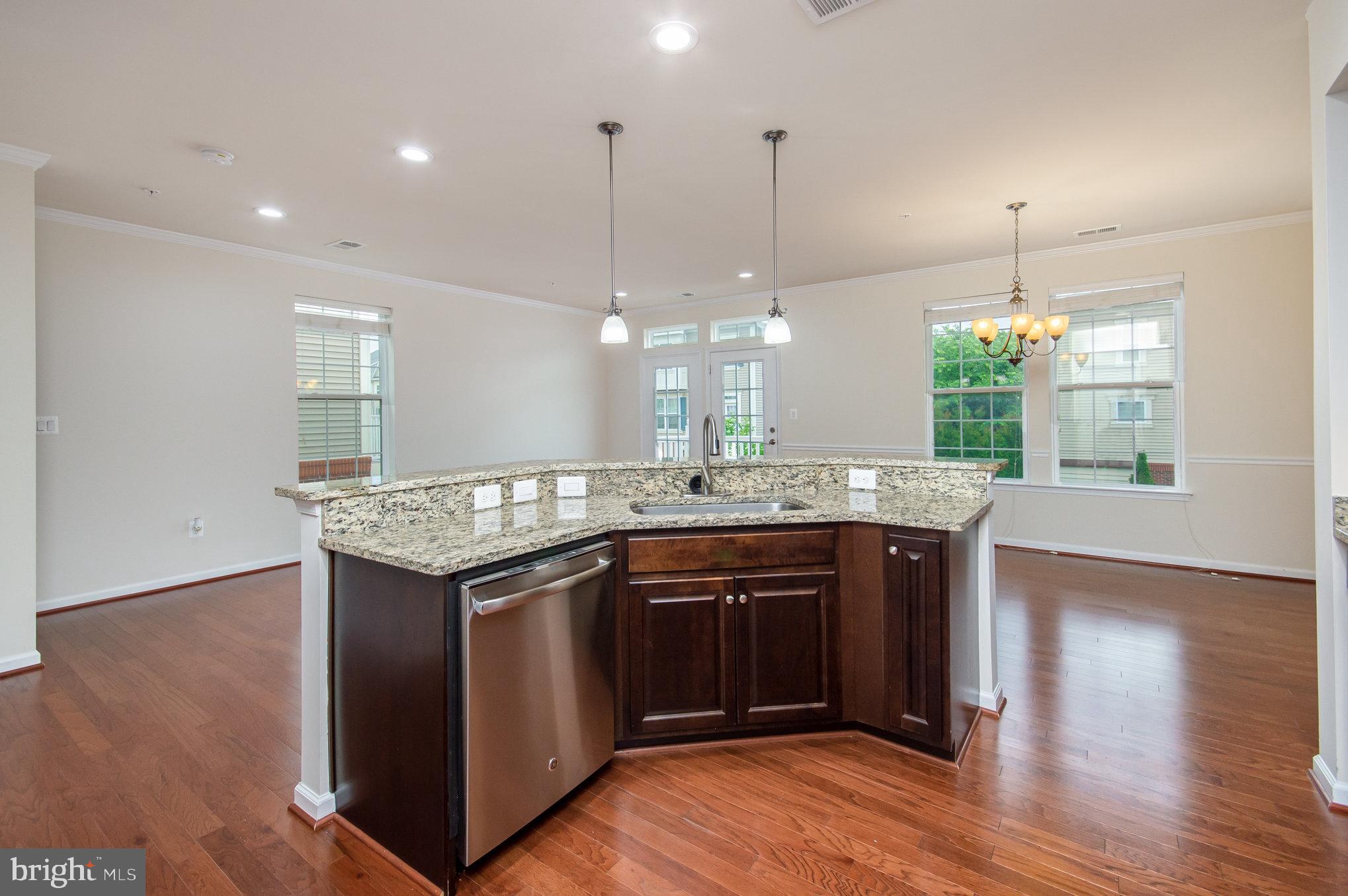 4722 Dane Ridge Circle Woodbridge, VA 22193 - Photo 8 of 28 a kitchen with a sink and window