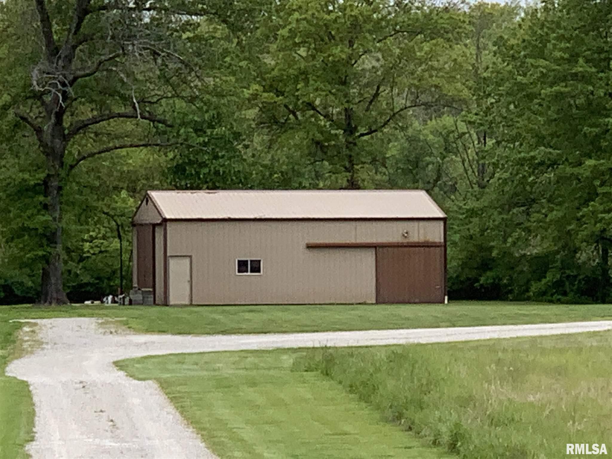 3555 Iuka Road Iuka, IL 62849 - Photo 3 of 50
