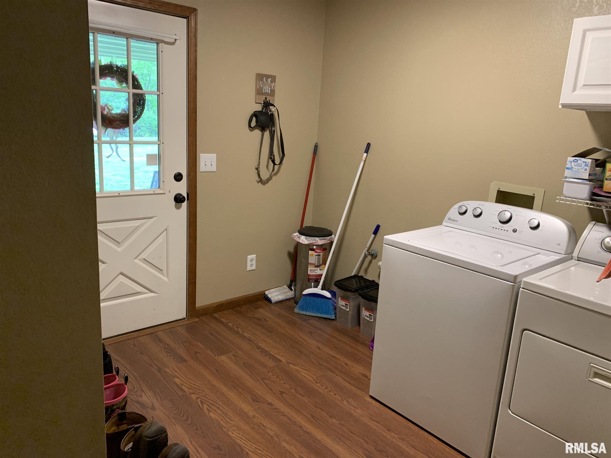 3555 Iuka Road Iuka, IL 62849 - Photo 6 of 50