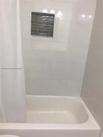 $2,150 | 777 Southwest 9th Avenue, Unit 411, Miami, FL 33130