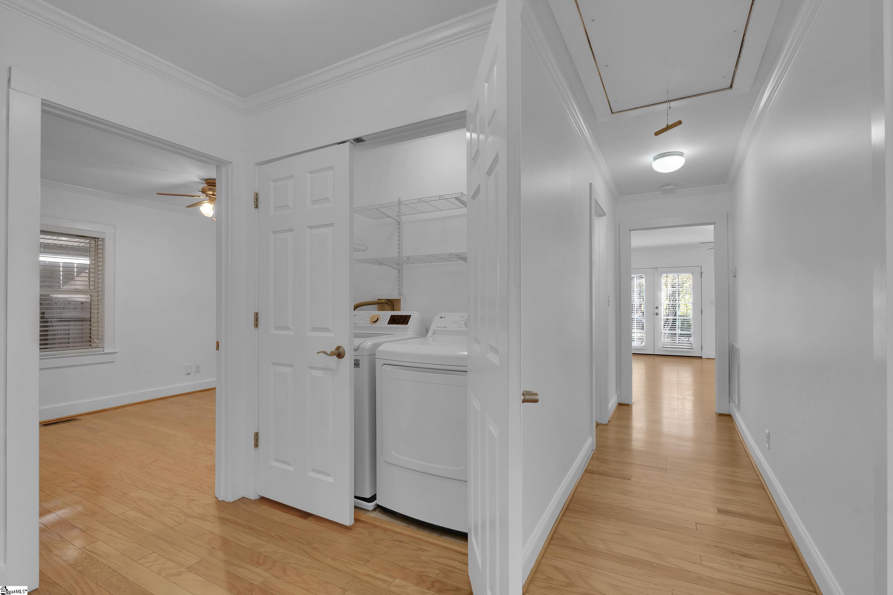 317 Briarcliff Drive Greenville, SC 29607 - Photo 14 of 36