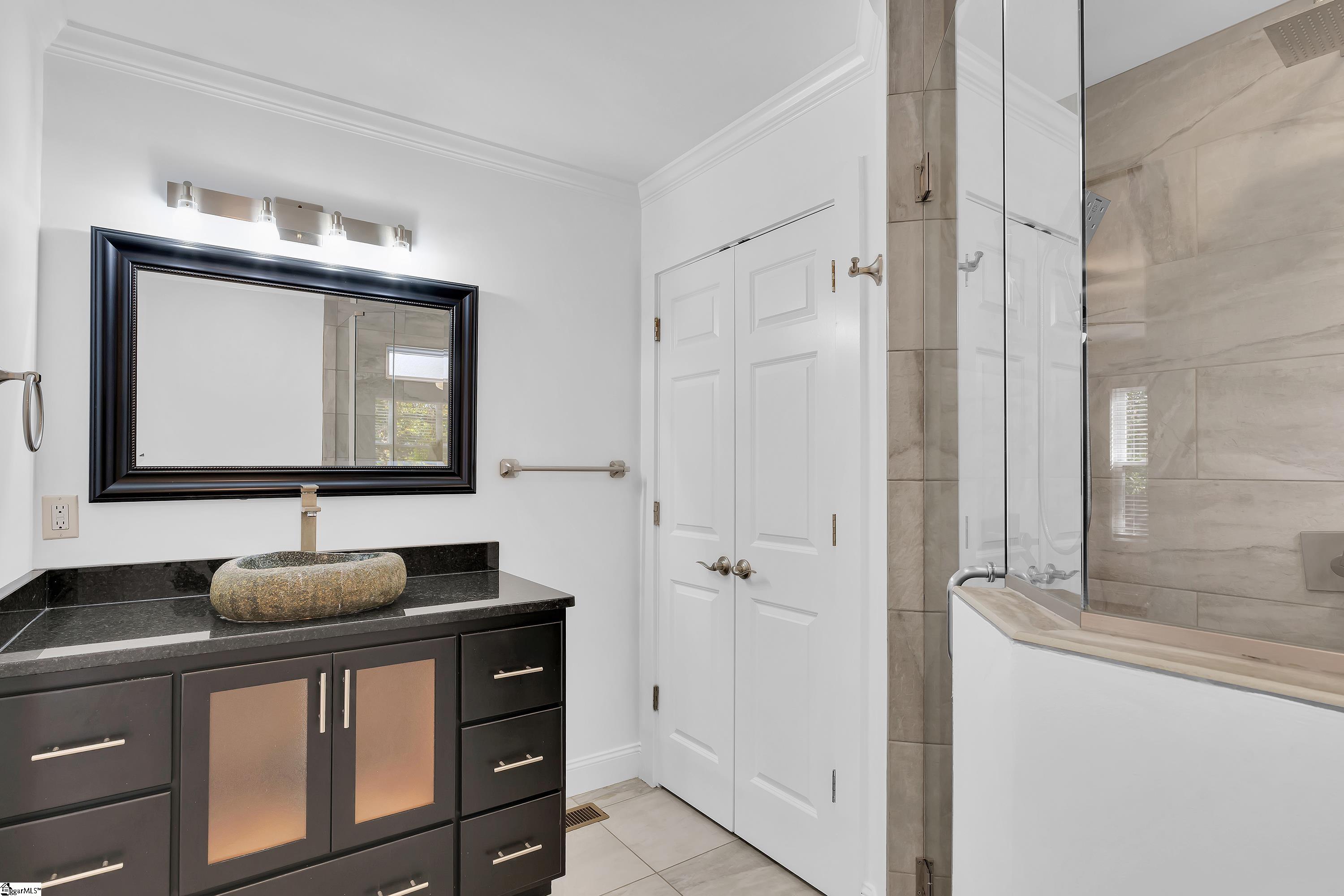 317 Briarcliff Drive Greenville, SC 29607 - Photo 17 of 36
