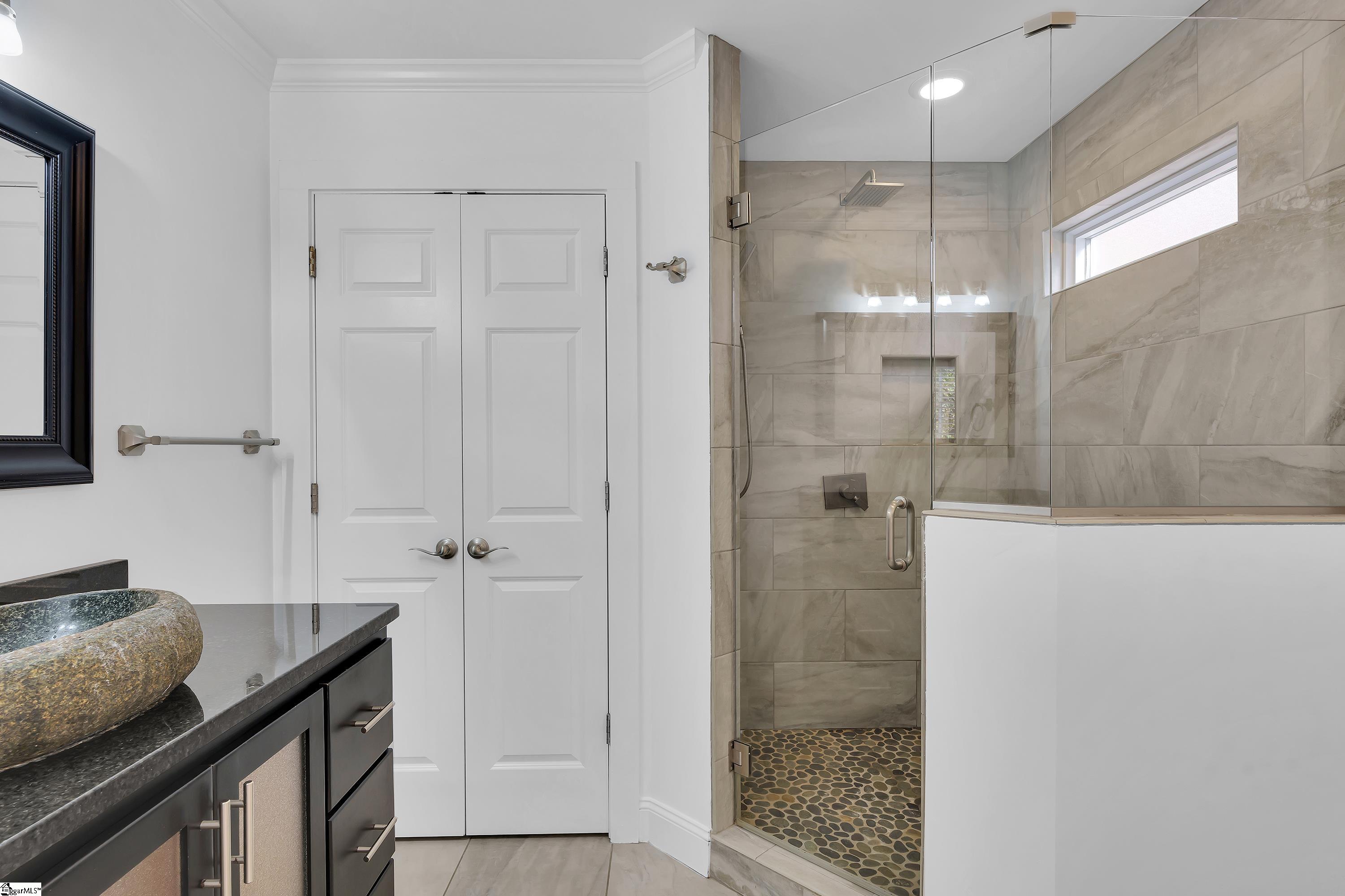317 Briarcliff Drive Greenville, SC 29607 - Photo 18 of 36
