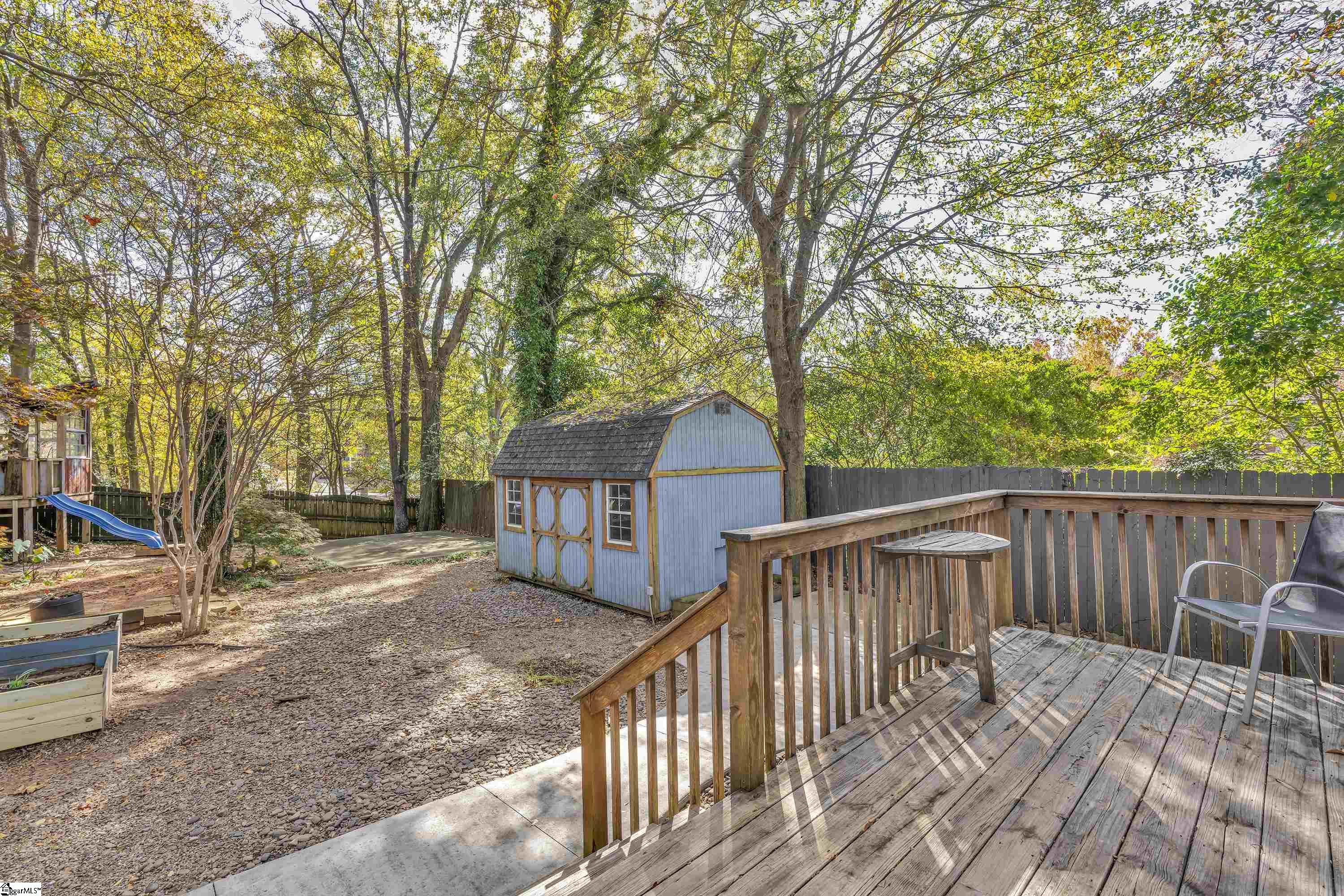 317 Briarcliff Drive Greenville, SC 29607 - Photo 28 of 36