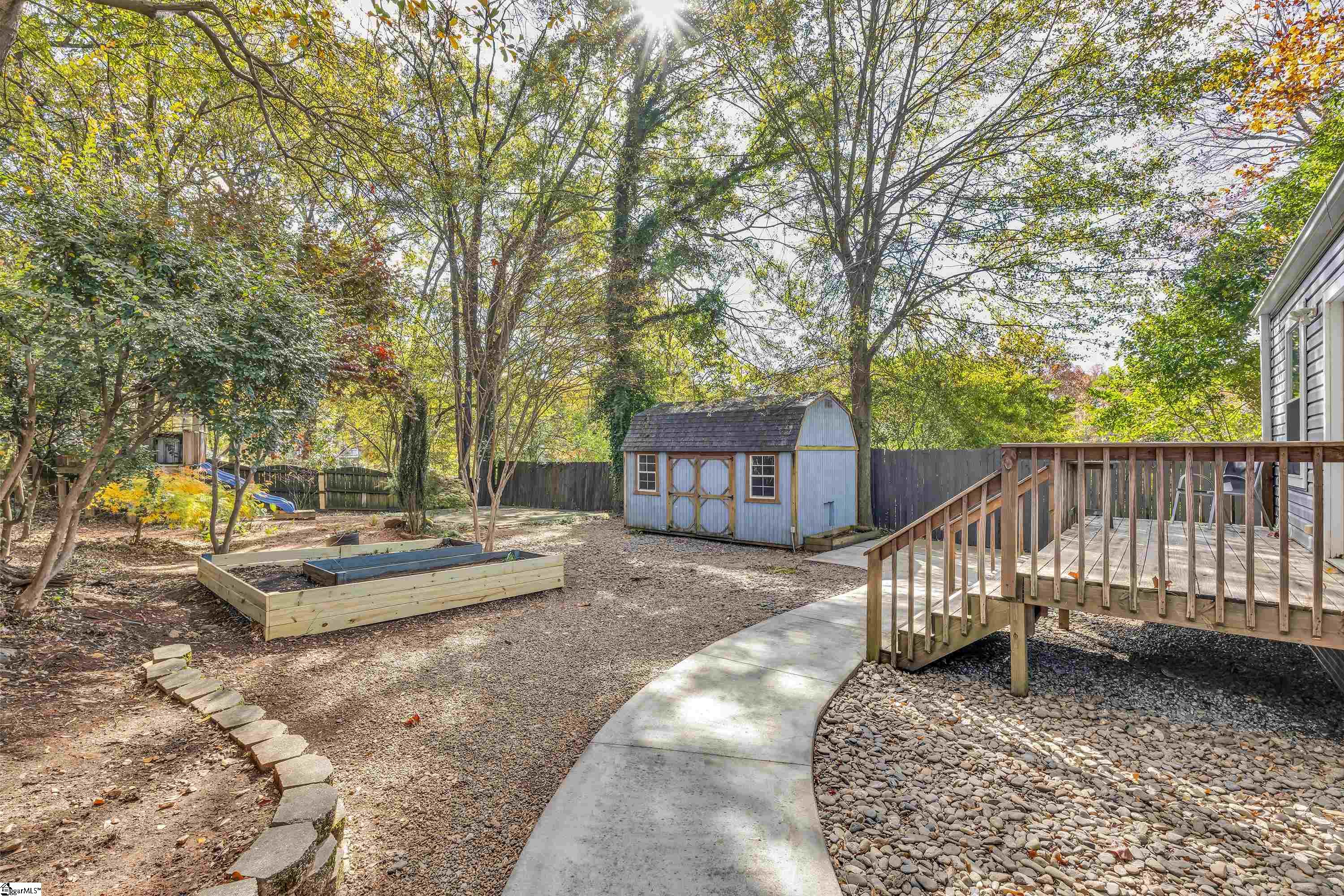 317 Briarcliff Drive Greenville, SC 29607 - Photo 32 of 36