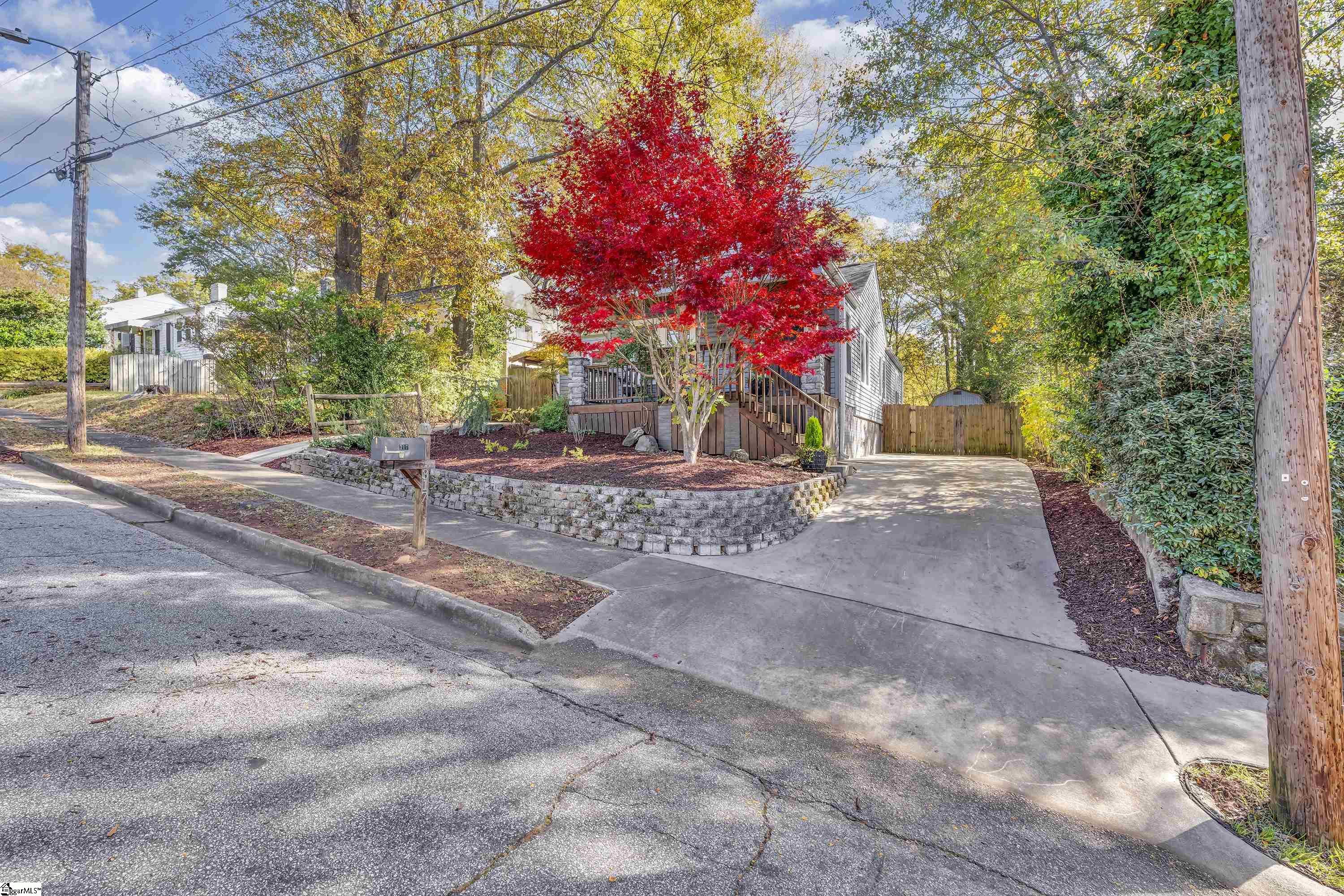 317 Briarcliff Drive Greenville, SC 29607 - Photo 35 of 36
