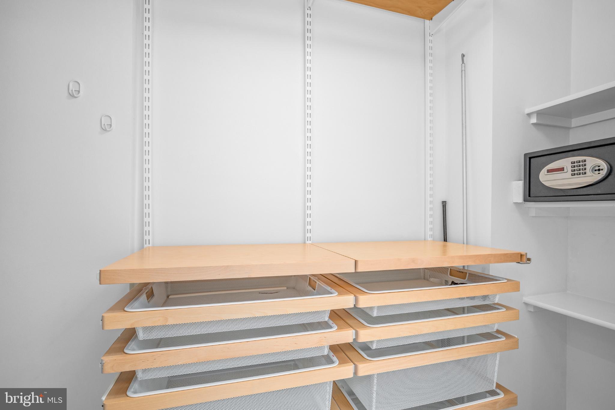 481 Ridge Street Northwest Washington, DC 20001 - Photo 18 of 25 Gallery Image 18
