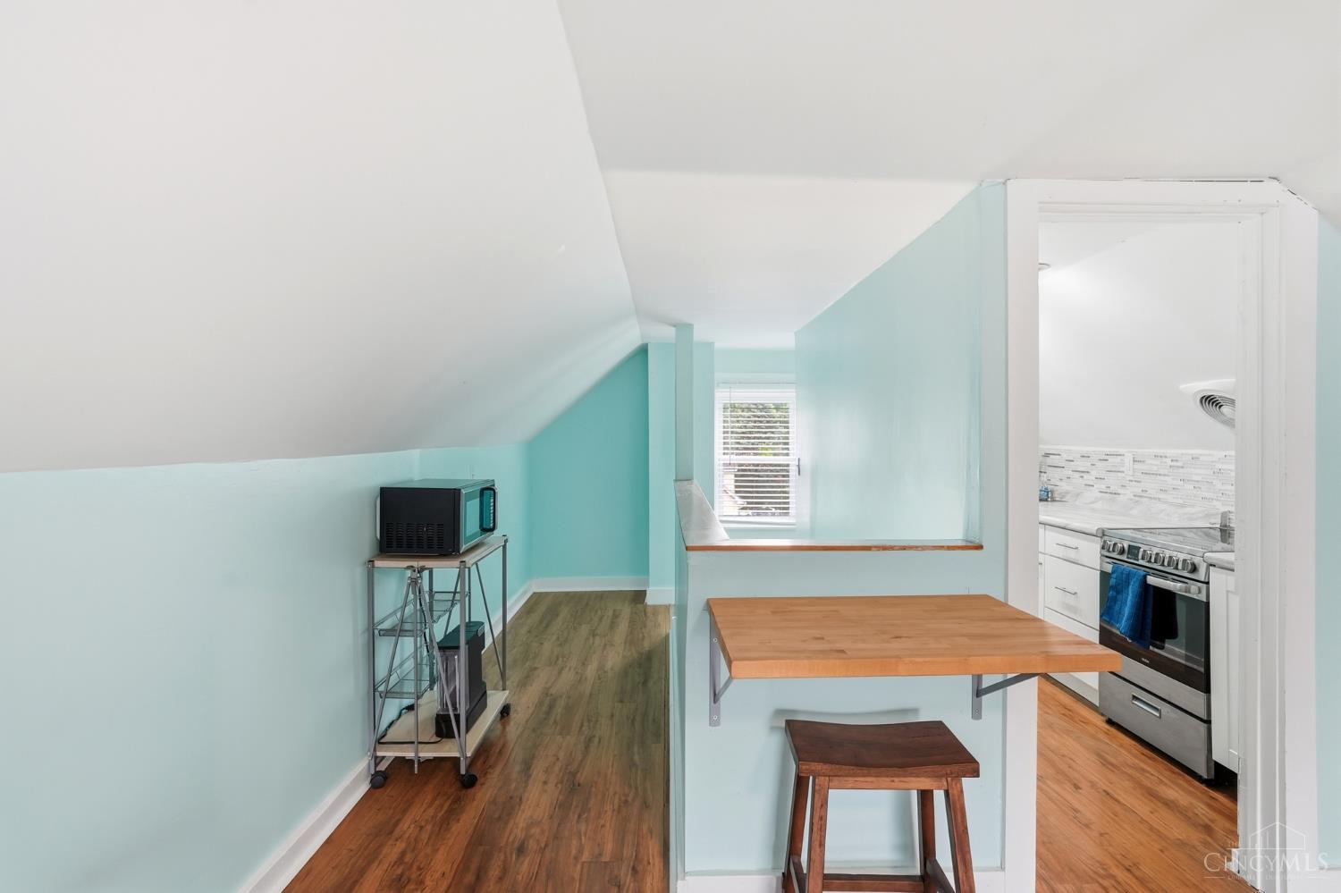 6616 Roe Street Cincinnati, OH 45227 - Photo 47 of 75