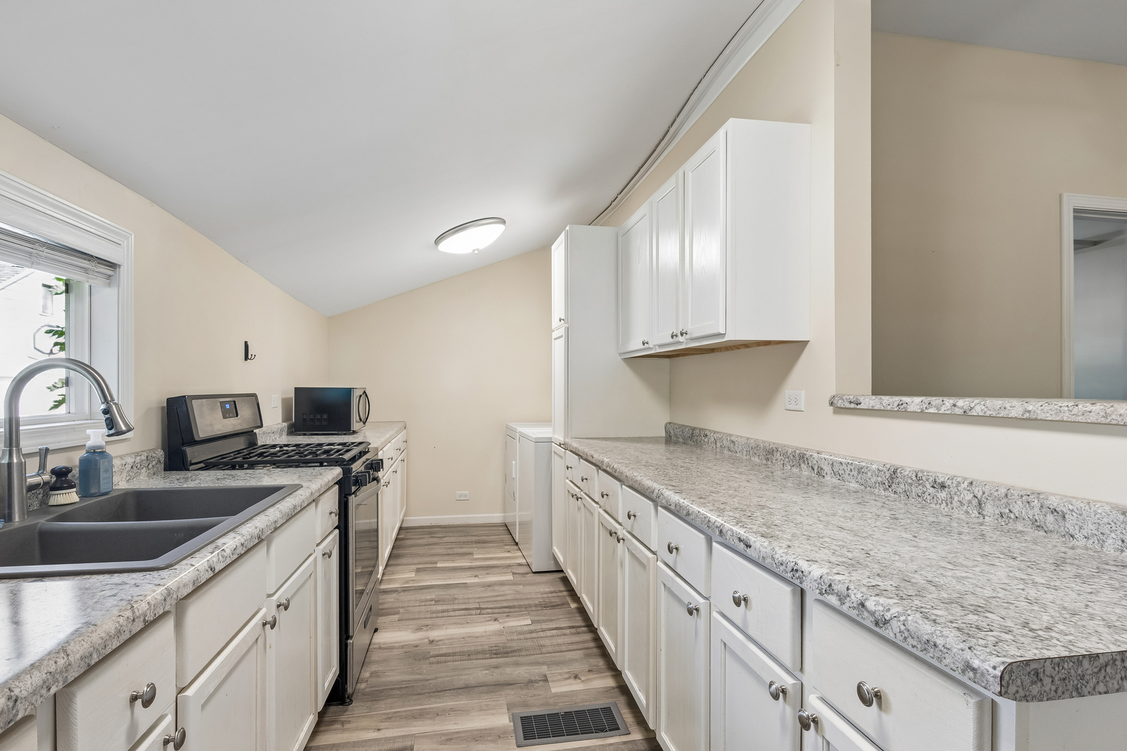 600 3rd Street Harvard, IL 60033 - Photo 12 of 19
