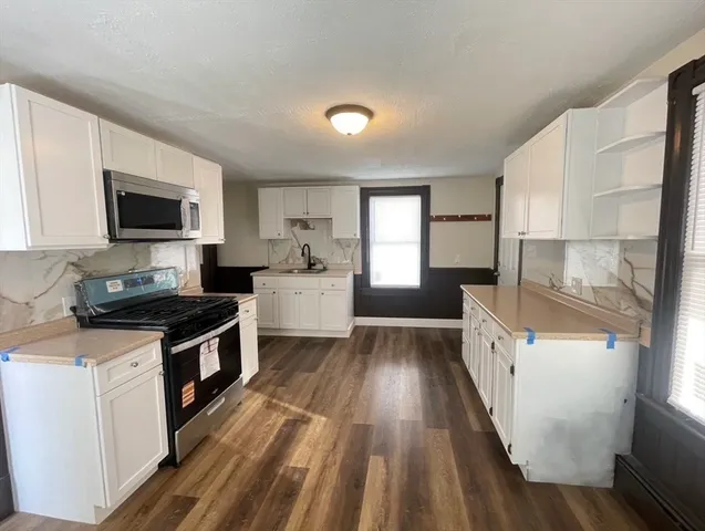 $2,000 | 27 Wilcox Street, Unit 2R, Springfield, MA 01105