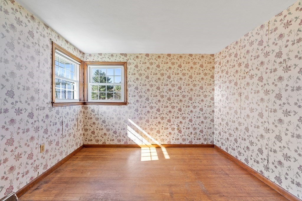 50 Roper Lane Tewksbury, MA 01876 - Photo 20 of 41 Gallery Image 20