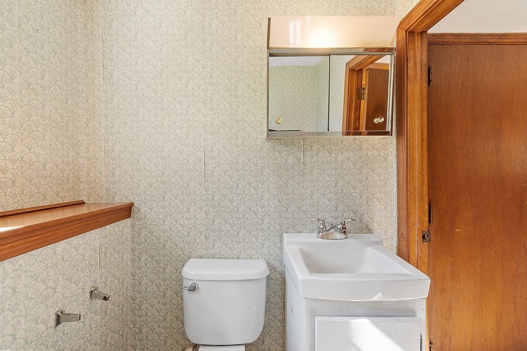 50 Roper Lane Tewksbury, MA 01876 - Photo 29 of 41 Gallery Image 29