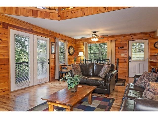 1652 Raccoon Den Way, Unit SERENITY Sevierville, TN 37862 - Photo 10 of 47 Gallery Image 10