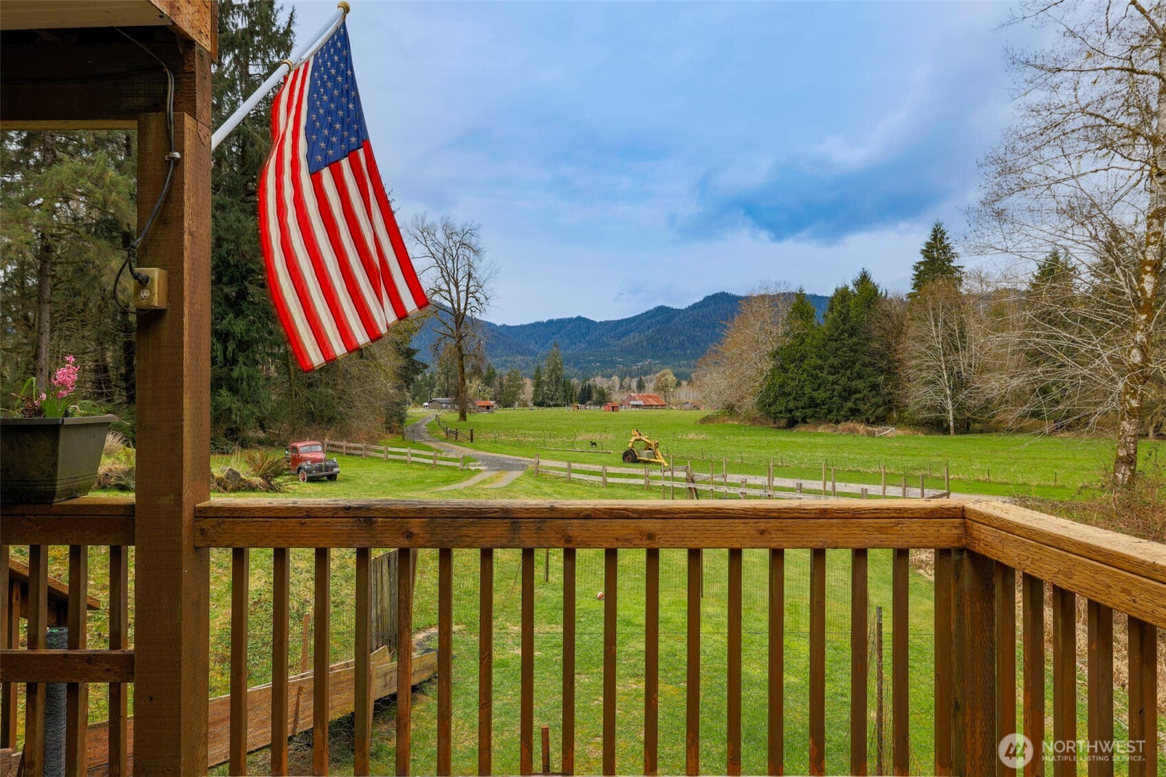 27 Olson Road Quinault, WA 98575 - Photo 11 of 40