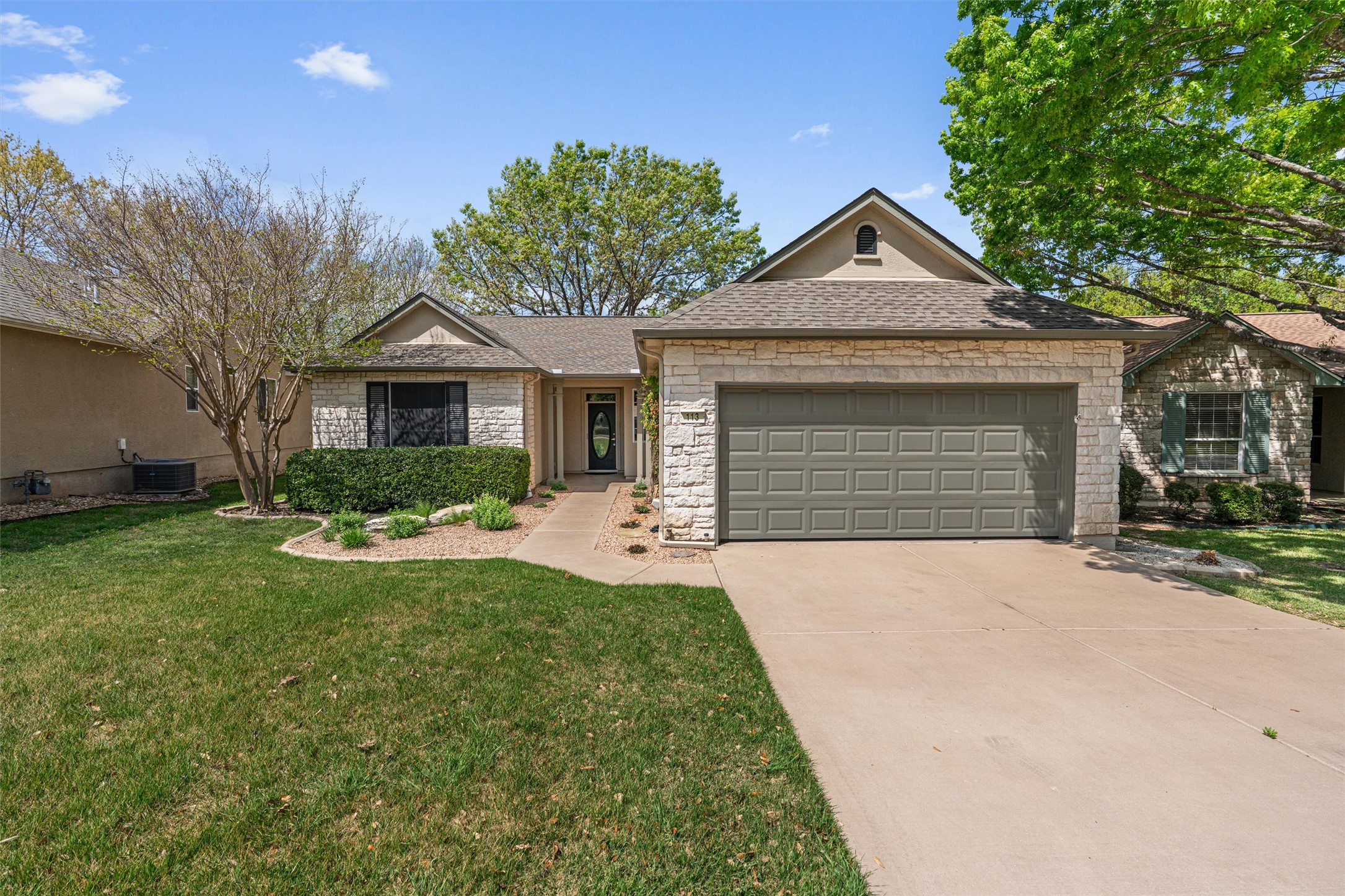 113 Coreopsis Way Georgetown, TX 78633 - Photo 8 of 37