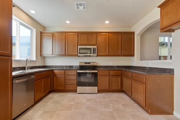 $604,900 | 755 Aurora Way, King City, CA 93930