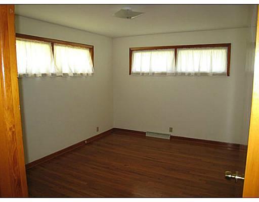 Bedroom. 