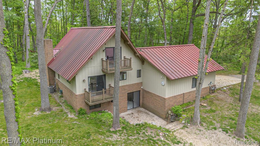 11095 Hibner Road Hartland, MI 48353 - Photo 38 of 49 Gallery Image 38