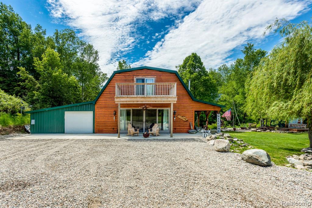 5449 Lakeshore Road Deckerville, MI 48427 - Photo 4 of 35
