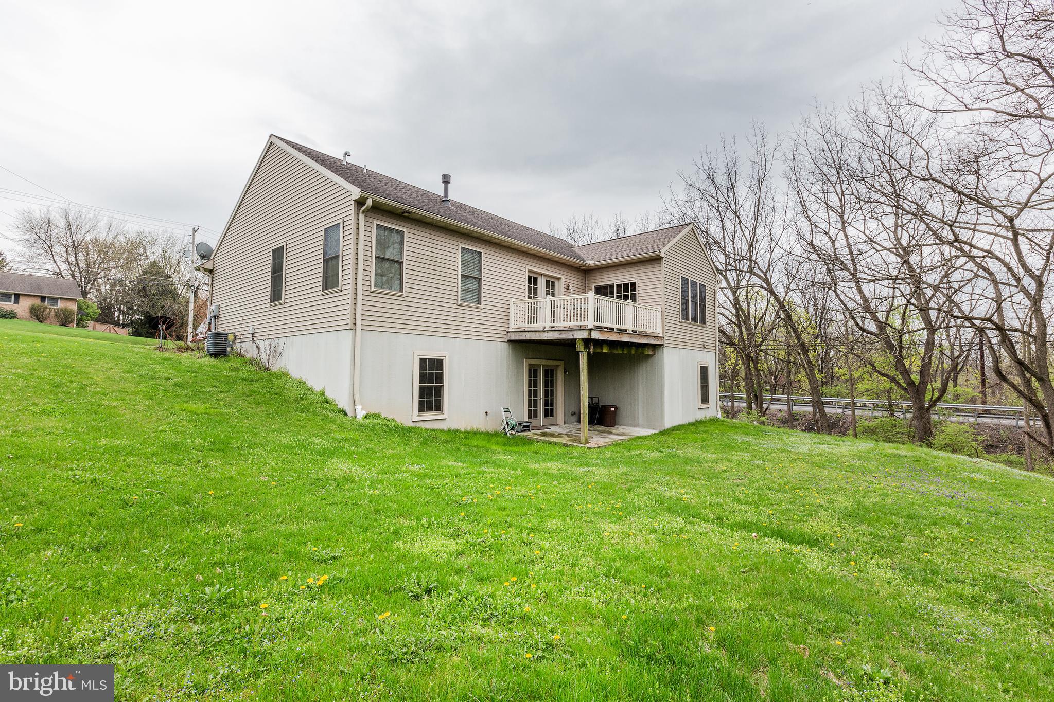 3 Snyder Hill Road Lititz, PA 17543 - Photo 3 of 66
