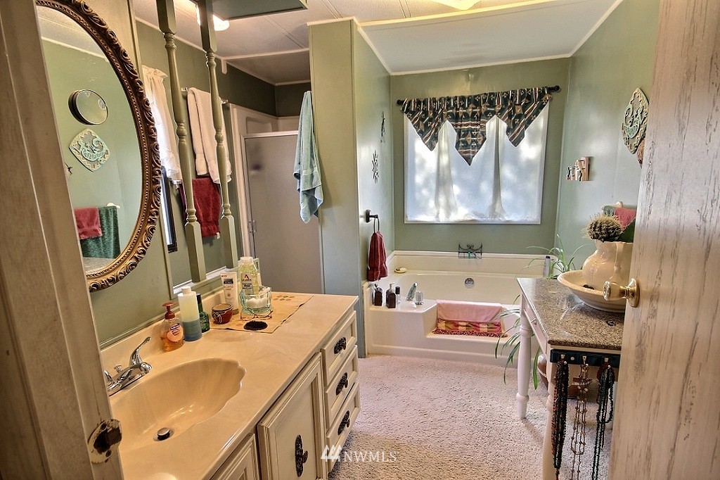 716 Ofarrell Cutoff Road East Lake Tapps, WA 98391 - Photo 11 of 25 Gallery Image 11