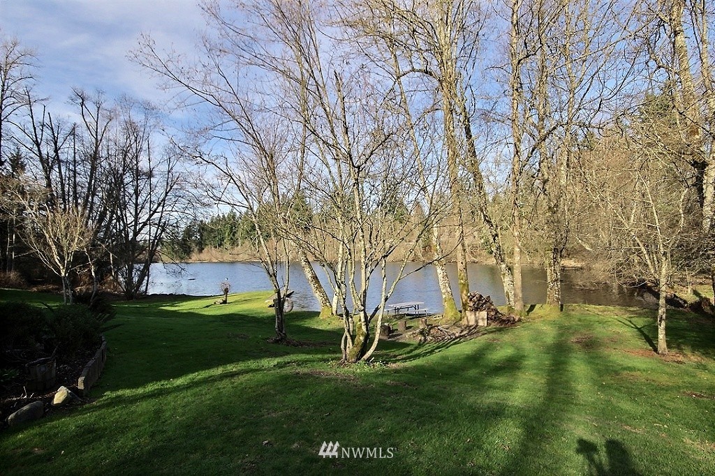 716 Ofarrell Cutoff Road East Lake Tapps, WA 98391 - Photo 3 of 25 Gallery Image 3