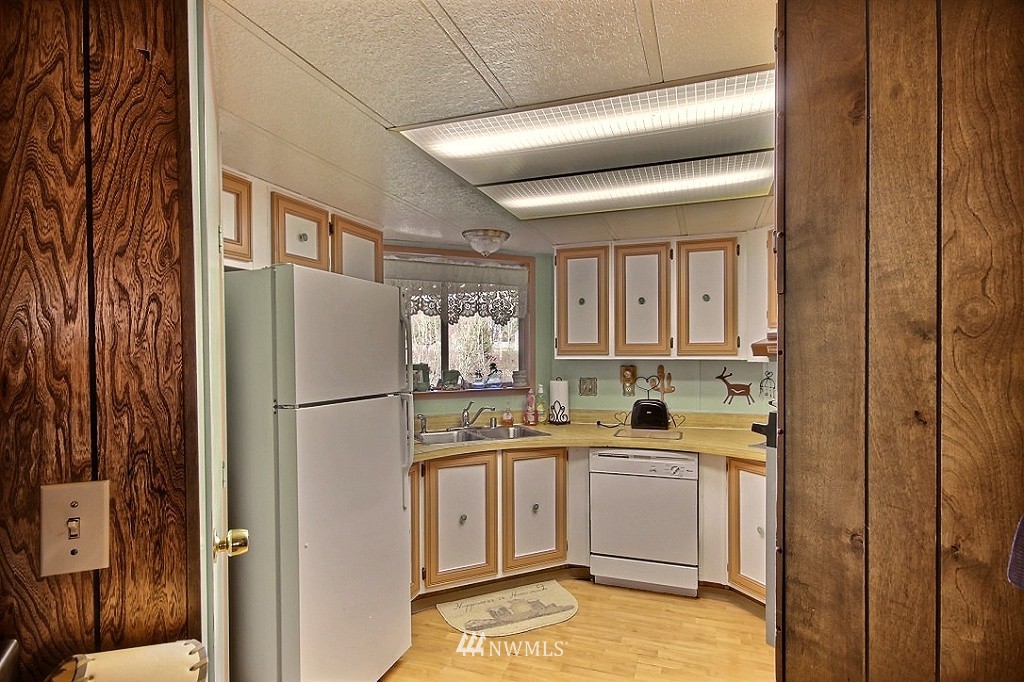 716 Ofarrell Cutoff Road East Lake Tapps, WA 98391 - Photo 8 of 25 Gallery Image 8