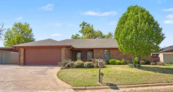 $250,000 | 131 Cromeans Street, Jacksboro, TX 76458
