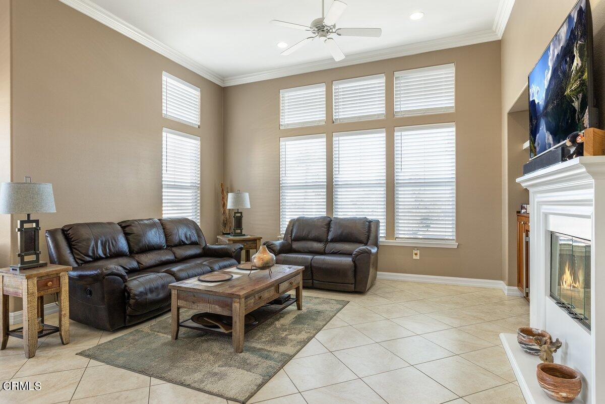 1561 Windshore Way Oxnard, CA 93035 - Photo 15 of 33 015_1565-windshore-way-oxnard-ca-usa-019