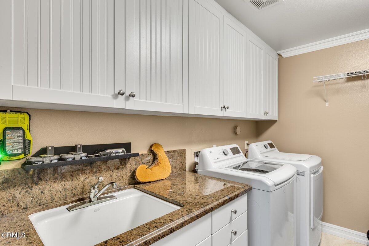 1561 Windshore Way Oxnard, CA 93035 - Photo 24 of 33 024_1565-windshore-way-oxnard-ca-usa-007