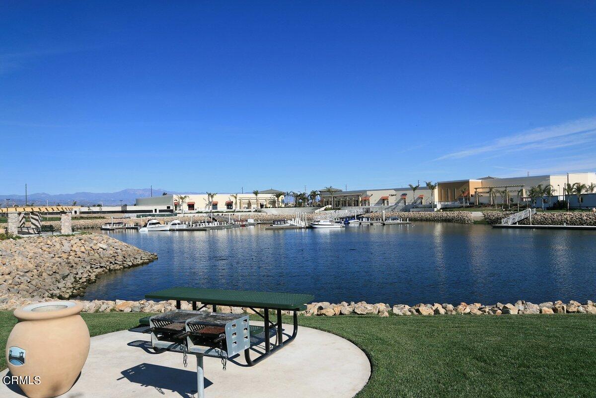 1561 Windshore Way Oxnard, CA 93035 - Photo 29 of 33 029_harbor
