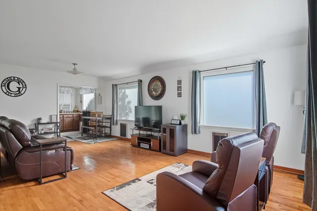 $245,000 | 409 Pend Oreille Boulevard, Metaline Falls, WA 99153