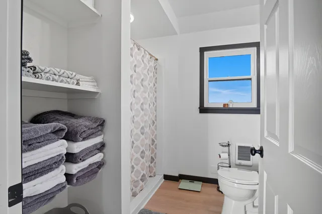 $245,000 | 409 Pend Oreille Boulevard, Metaline Falls, WA 99153