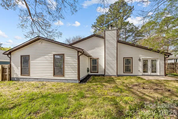 $3,000 | 6722 Stillmeadow Drive, Charlotte, NC 28277