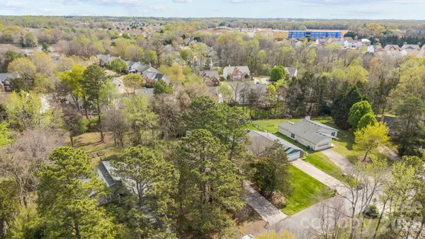 $3,000 | 6722 Stillmeadow Drive, Charlotte, NC 28277