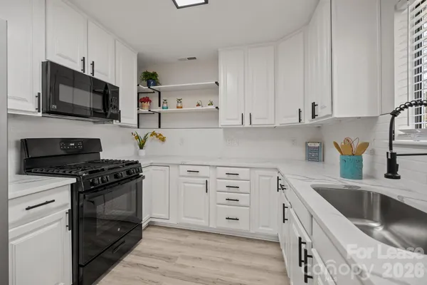 $3,000 | 6722 Stillmeadow Drive, Charlotte, NC 28277