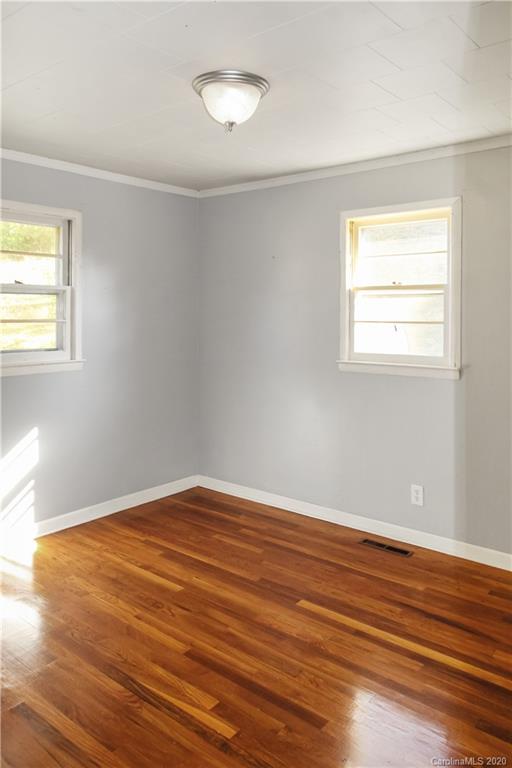 2831 Hankins Road Marion, NC 28752 - Photo 12 of 18 Gallery Image 12