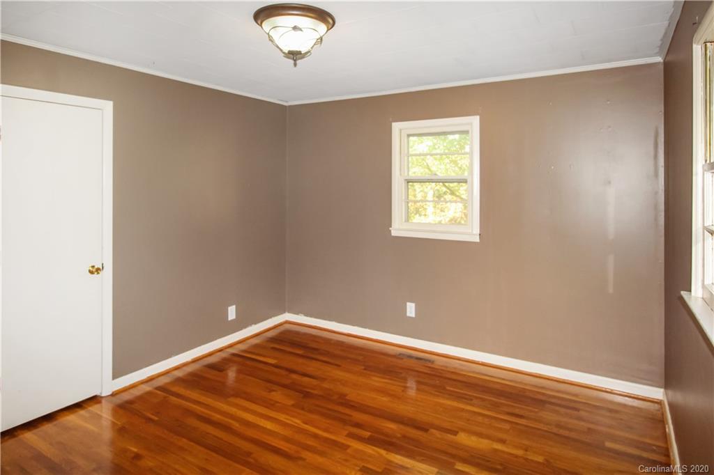 2831 Hankins Road Marion, NC 28752 - Photo 13 of 18 Gallery Image 13