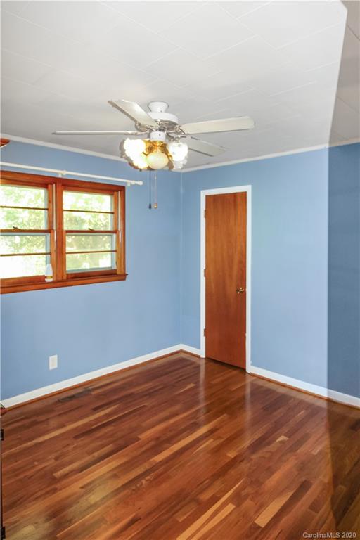 2831 Hankins Road Marion, NC 28752 - Photo 8 of 18 Gallery Image 8