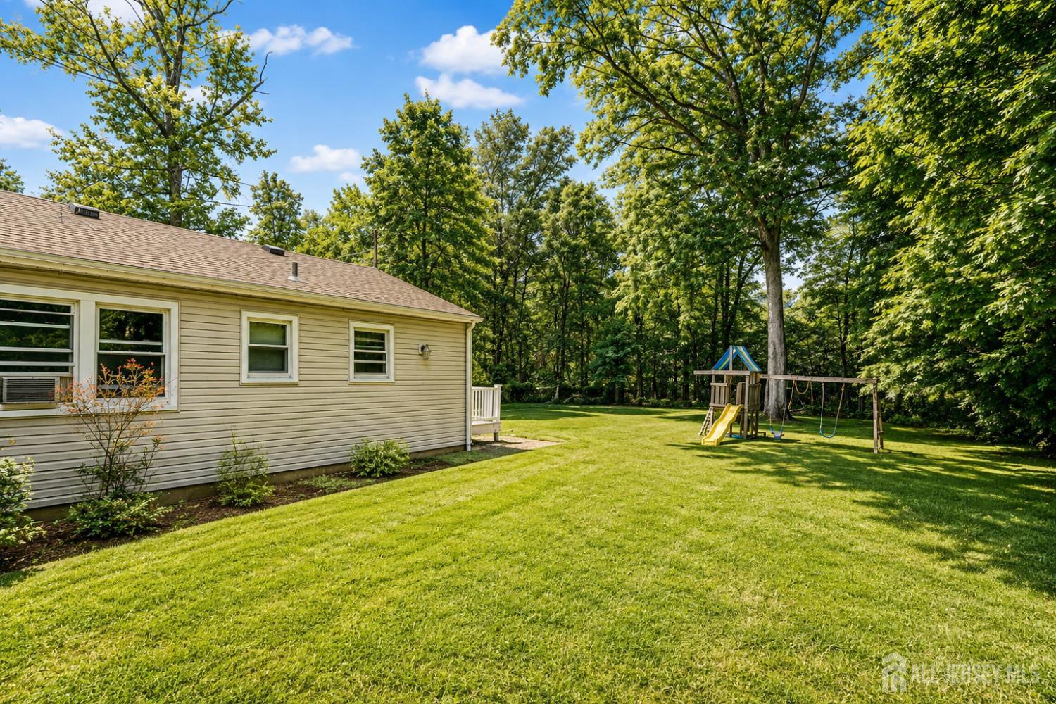 291 New Road Monmouth Junction, NJ 08852 - Photo 30 of 43
