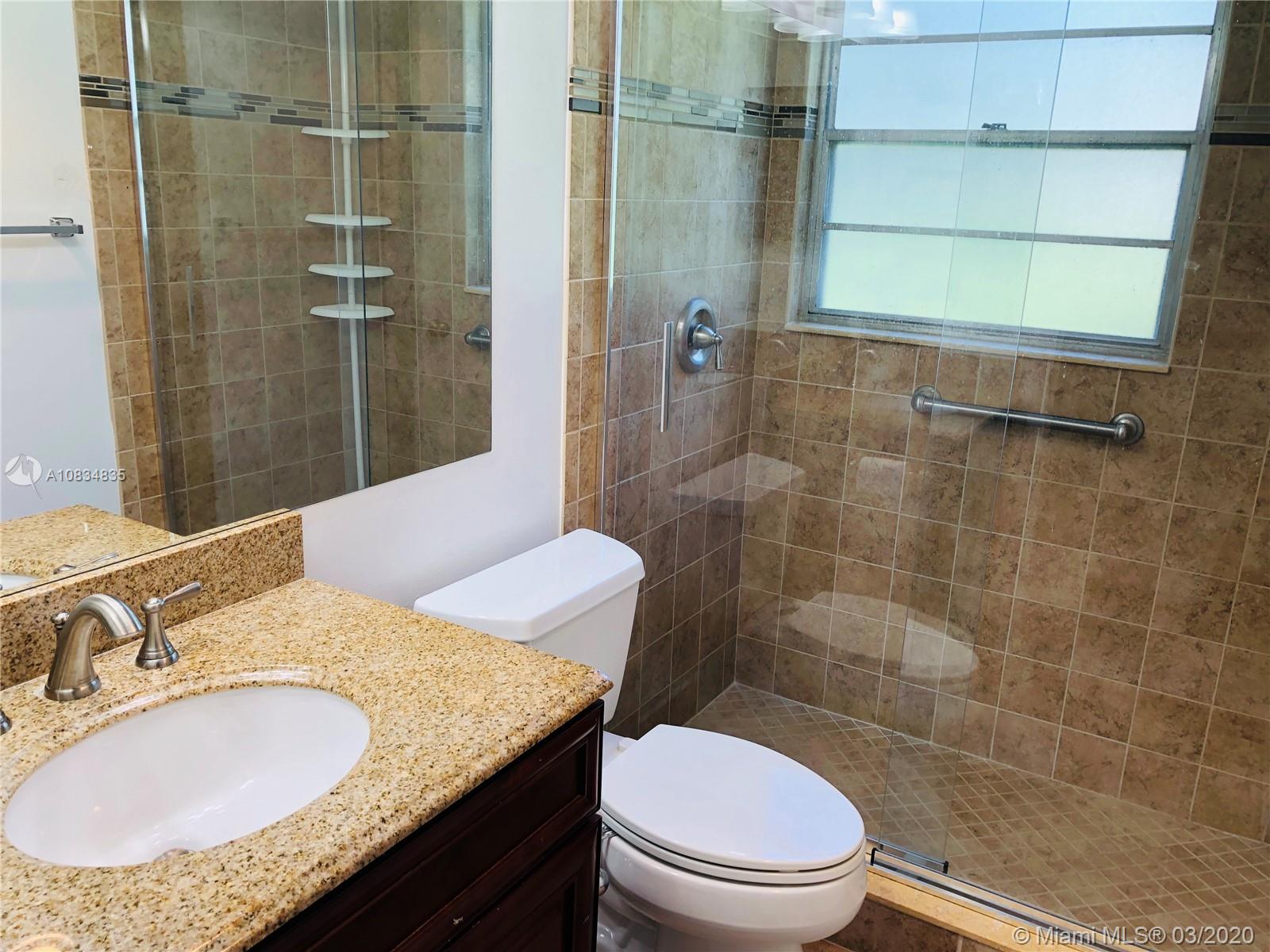 11 Mansfield East, Unit A Boca Raton, FL 33434 - Photo 12 of 25 Gallery Image 12