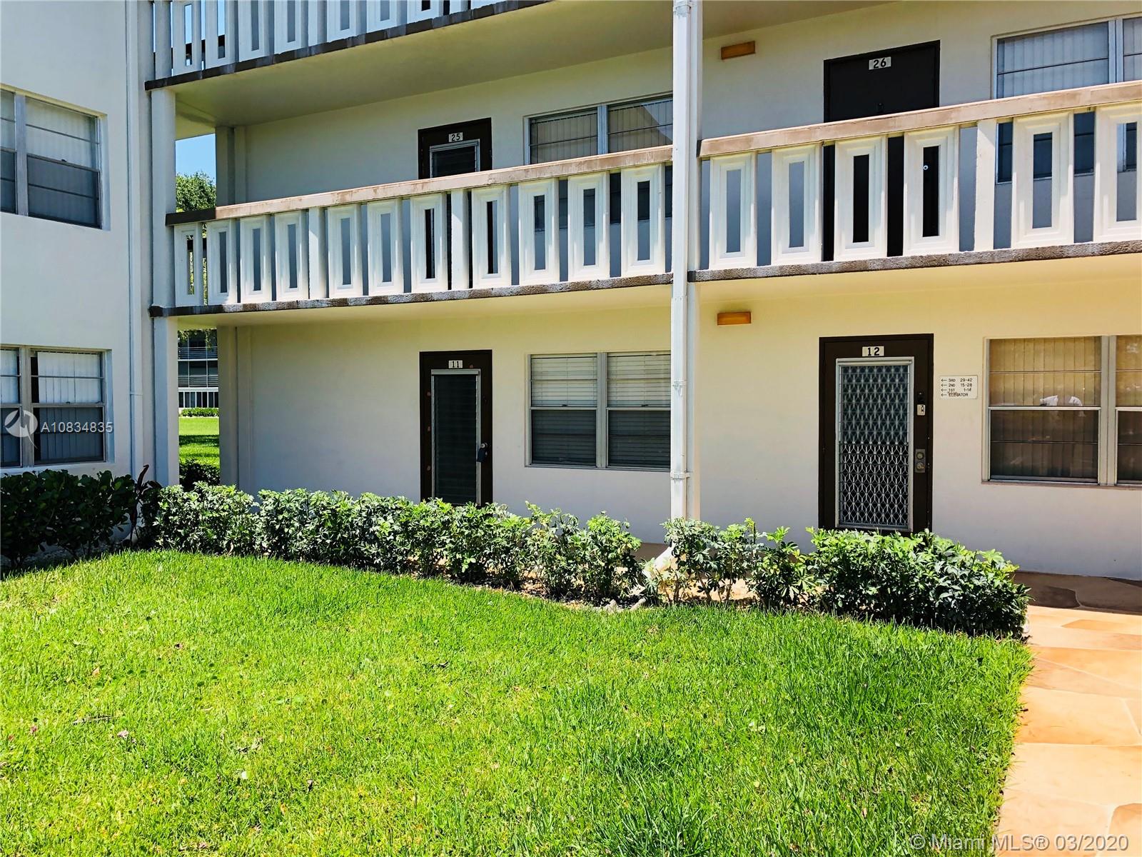 11 Mansfield East, Unit A Boca Raton, FL 33434 - Photo 4 of 25 Gallery Image 4